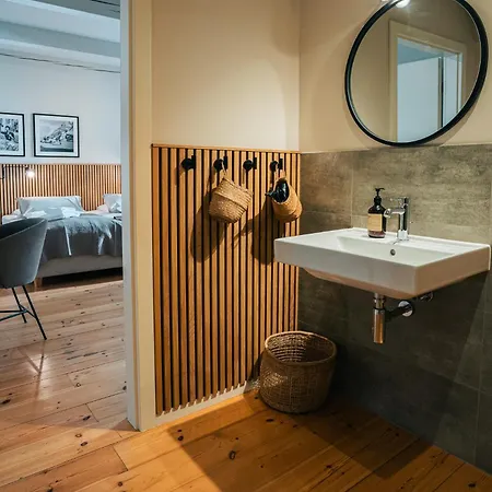 Landart Hotel